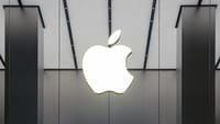 iPhone 7 Apple ritratta su jack cuffie?
