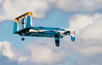 Amazon consegnerà i pacchi in 30 minuti