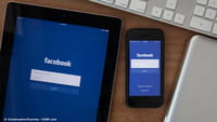 Facebook fact checking a foto e video