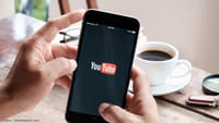YouTube arrivano i tag nei commenti