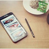 Galaxy Note 4, arrivo previsto a settembre