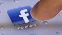 Facebook sfida Google con un suo browser