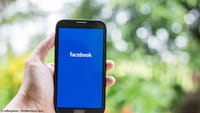 Facebook in arrivo commenti colorati