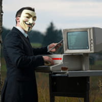 Facebook stipendia gli hacker