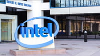 Intel smartphone pieghevole con Windows?