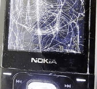 Nokia vende 7,4 milioni di Lumia ma perde ¼ del fatturato