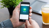 WhatsApp upgrade iOS musica e citazioni
