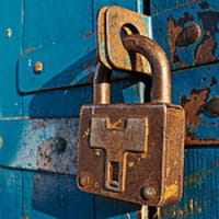 LinkedIn, da oggi possiamo bloccare utenti indesiderati